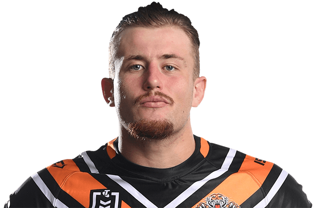 Sam McIntyre Try