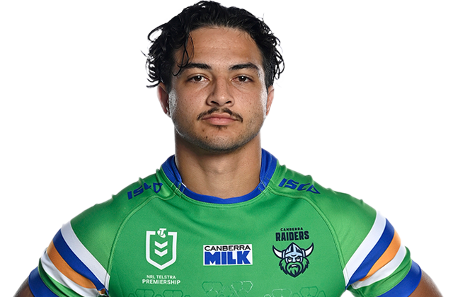 Xavier Savage Try