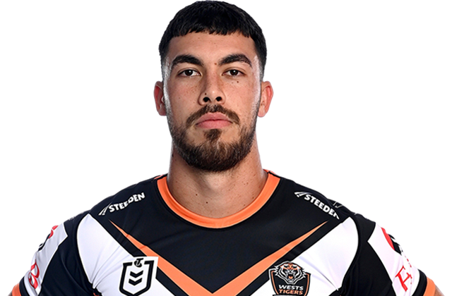 Charlie Staines Try
